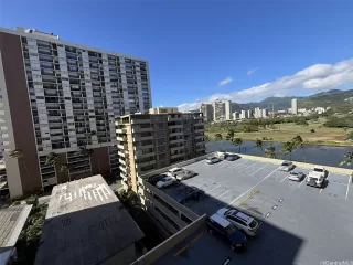 Photo #4: 202527747 Listing 