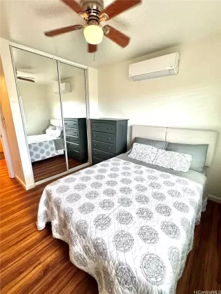 Photo #3: 202527756 Listing 