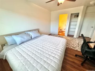 Photo #5: 202527756 Listing 