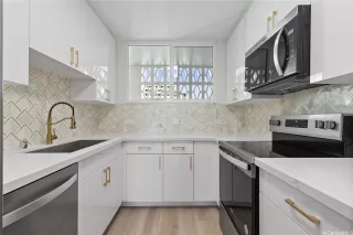 Primary Photo for MLS#: 202527762