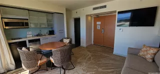 Photo #6: 202527763 Listing 