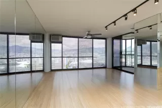 Photo #3: 202527764 Listing 