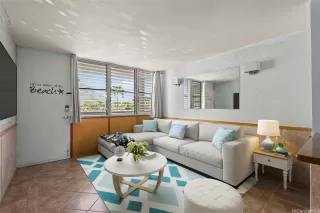 Photo #3: 202527784 Listing 