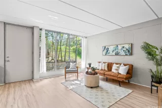 Photo #6: 202527808 Listing 