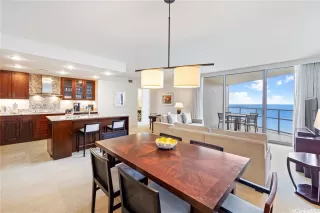 Photo #2: 202527816 Listing 