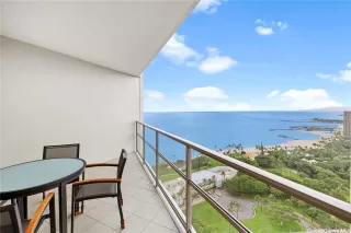 Photo #5: 202527816 Listing 