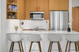 Photo #3: 202527822 Listing 