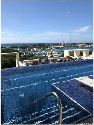 Photo #5: 202527825 Listing 