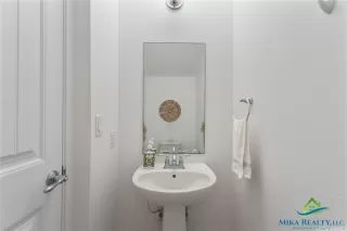 Photo #4: 202527830 Listing 