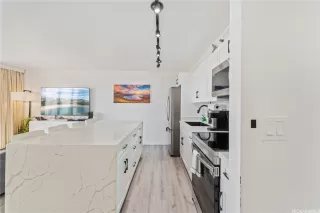 Photo #6: 202527849 Listing 