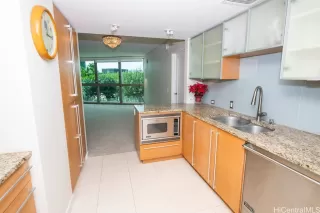 Photo #6: 202527850 Listing 