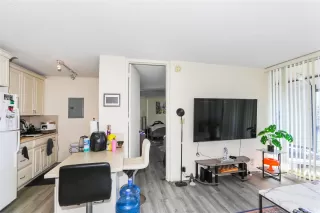 Photo #5: 202527852 Listing 