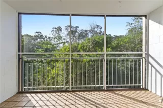 Photo #5: 202527857 Listing 