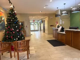 Photo #5: 202527862 Listing 