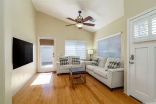 Photo #3: 202527865 Listing 