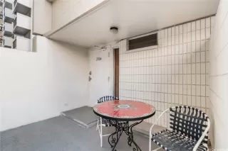 Photo #6: 202527868 Listing 