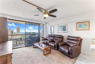 Photo #6: 202527891 Listing 