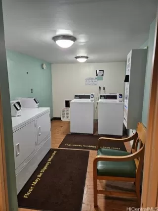 Photo #4: 202527901 Listing 