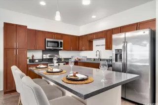 Photo #4: 202527910 Listing 