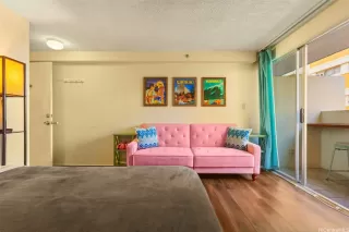 Photo #3: 202527930 Listing 