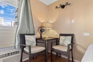 Photo #5: 202527937 Listing 