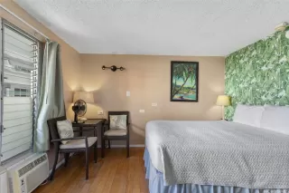 Photo #6: 202527937 Listing 