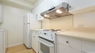 Photo #3: 202527965 Listing 