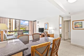 Photo #3: 202527972 Listing 