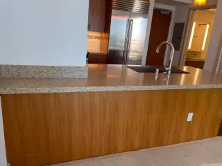 Photo #5: 202527980 Listing 