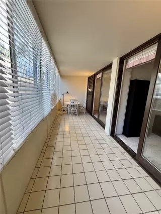 Photo #4: 202527983 Listing 