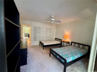 Photo #5: 202527983 Listing 