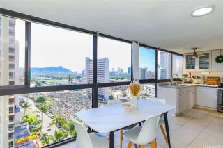 Photo #2: 202527991 Listing 