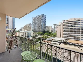 Photo #3: 202527998 Listing 