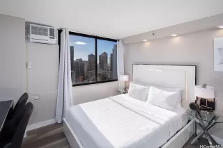 Photo #2: 202527999 Listing 