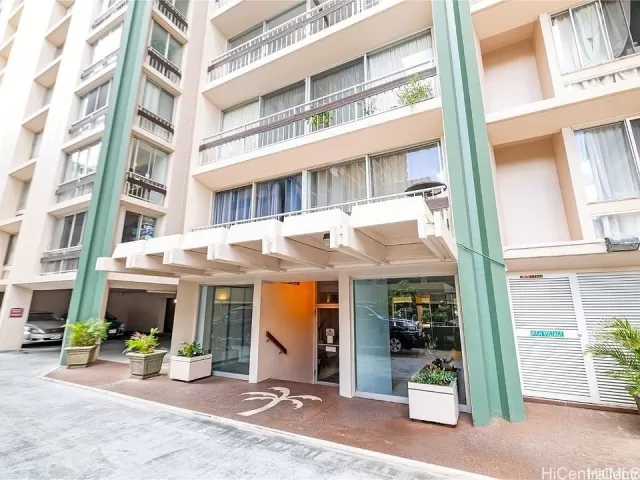 MLS: 202528031 Condo For Sale