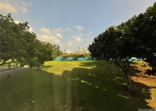 Photo #6: 202528050 Listing 