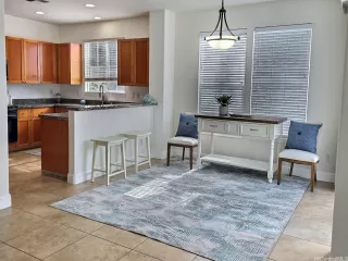 Photo #2: 202528054 Listing 