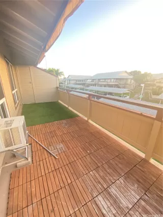 Photo #2: 202528073 Listing 