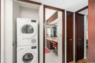 Photo #6: 202528078 Listing 