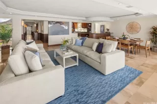 Photo #3: 202528081 Listing 