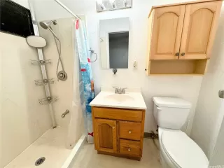 Photo #6: 202528084 Listing 