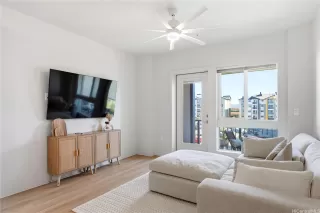 Photo #4: 202528109 Listing 