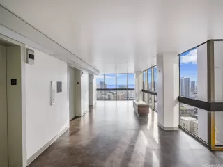 Photo #6: 202528145 Listing 