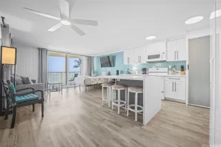 Photo #2: 202528156 Listing 