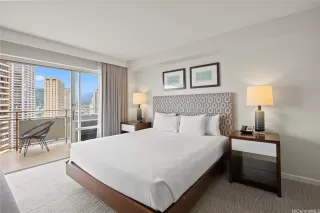 Photo #4: 202528158 Listing 