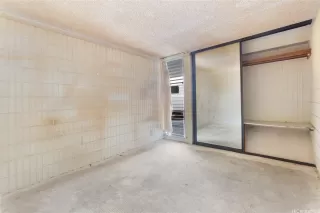 Photo #4: 202528168 Listing 