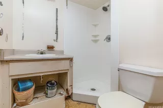 Photo #6: 202528168 Listing 