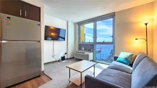 Photo #2: 202528183 Listing 