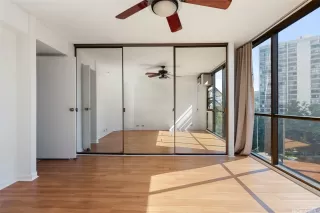 Photo #5: 202528189 Listing 