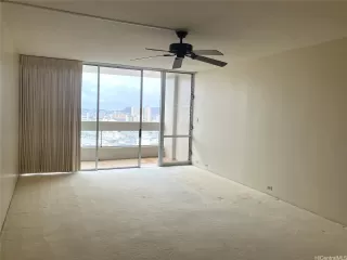 Photo #4: 202528192 Listing 